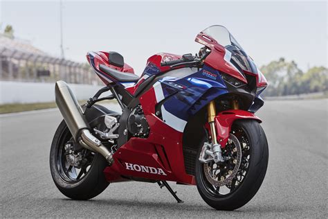 All-new 2020 Honda CBR1000RR-R & SP Overview + Full Specs | Visordown