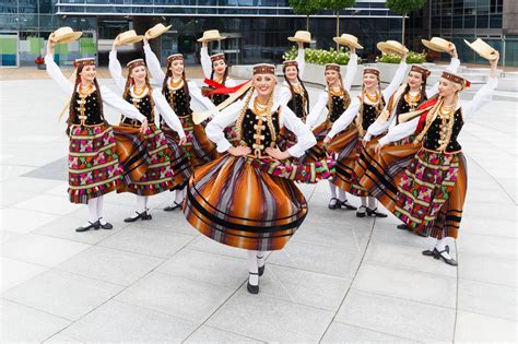 Lithuanian folk costumes