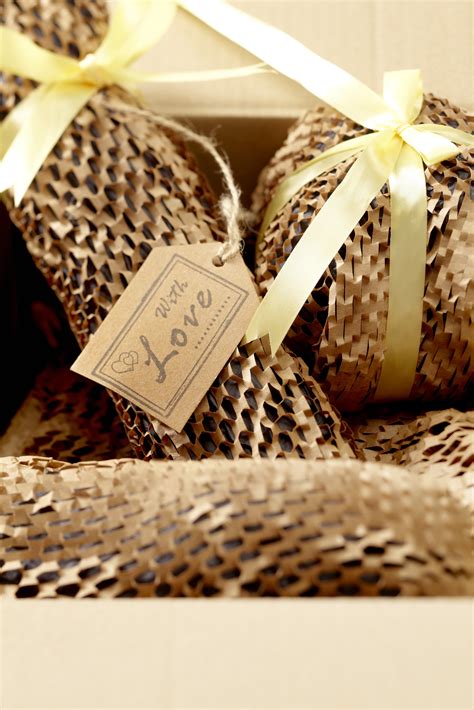 5 gift packaging ideas for your customers at Christmas