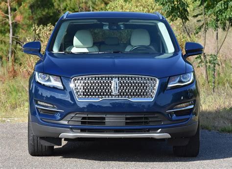 2019-lincoln-mkc-black-label-front : Automotive Addicts