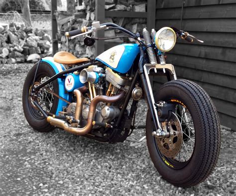 “Flatlands Racer” Bobber by Rocket Custom Garage – BikeBound