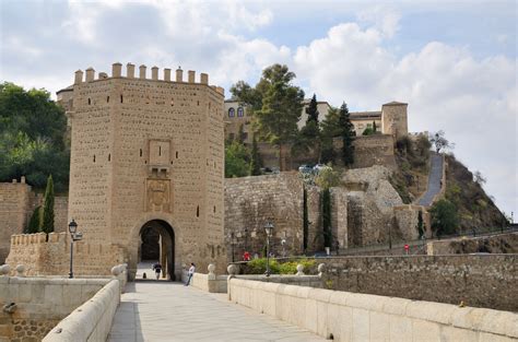 Alcantara Bridge, Toledo, Spain Free Stock Photo - Public Domain Pictures