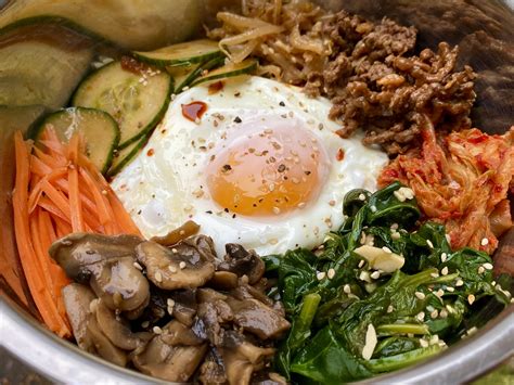 Bibimbap - Dining and Cooking