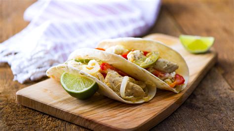 Chicken Fajita Tacos | Make Taco Tuesday An Everyday Thing!