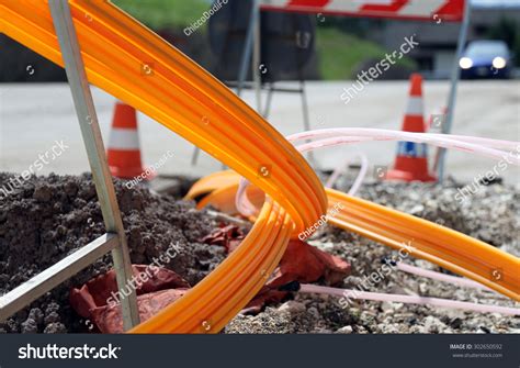 1.515 Optic Fiber Cable Laying Images, Stock Photos & Vectors | Shutterstock