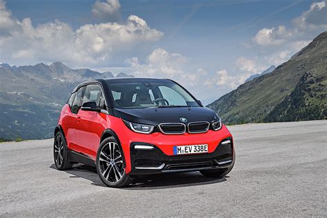 BMW i3s Specs & Photos - 2017, 2018, 2019, 2020, 2021, 2022, 2023, 2024 ...