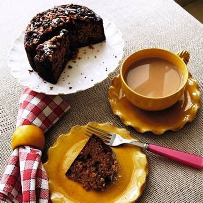 Mincemeat Cake Recipe - Easy Christmas Cake Recipe Ideas | House & Garden