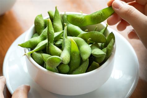 Does Eating Soy Increase Estrogen and Cause Breast Cancer? | Memorial Sloan Kettering Cancer Center