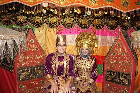 Minangkabau Wedding Procession