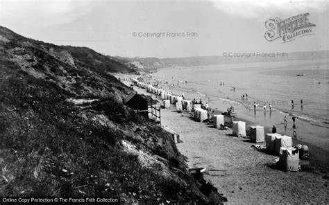 Photo of Filey, The Sands 1932 - Francis Frith