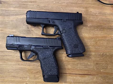 Daily Self Defense: HellCat vs Glock 43X Size and Grip Angle