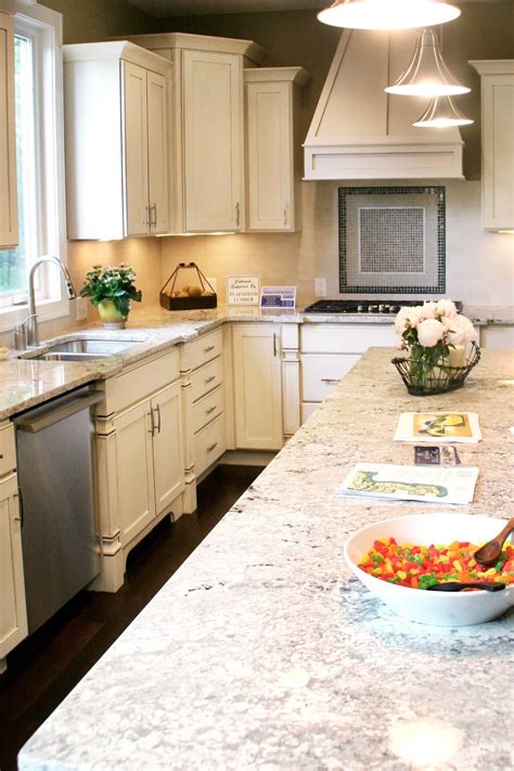 28 Inspiring Granite Countertop Colors With White Cabinets