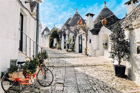 12 Best Puglia Trulli Hotels in Alberobello Italy