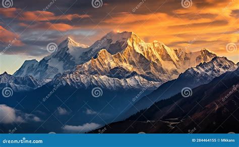 Sunrise on Mount Kanchenjunga in Sikkim Stock Illustration - Illustration of wilderness, evening ...