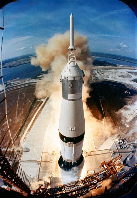 7 Rocket Launch Photos Of Historic NASA Missions