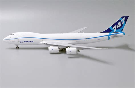 ScaleModelStore.com :: JC Wings 1:400 - LH4169C - Boeing Company Boeing 747-8F