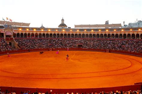 curiosa Sevilla: Plaza de toros de la Real Maestranza de Sevilla