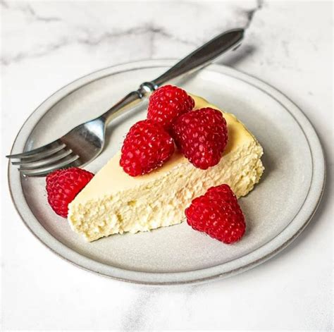 Crustless vanilla cheesecake - All Recipes Club