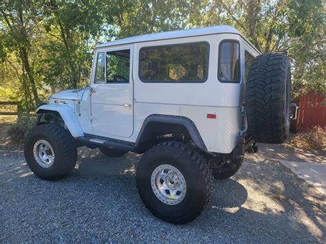 #123 - 1972 Toyota Land Cruiser FJ40 | MAG Auctions