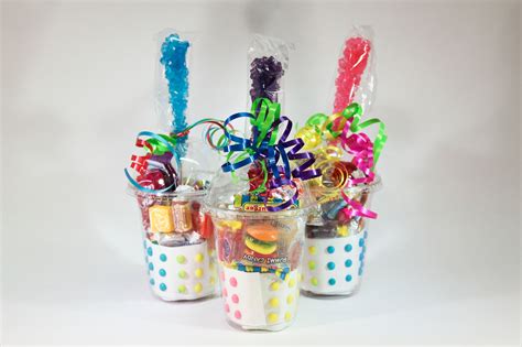 Plastic Cup Favors | indulge