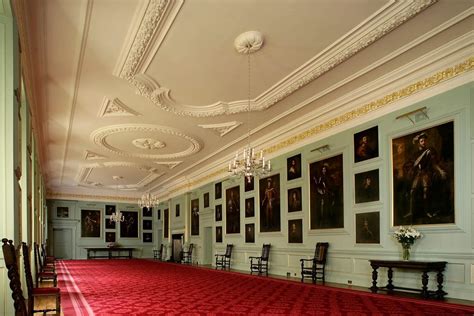 Inside Holyrood Palace: The Queen's Official Residence in Edinburgh - Two Traveling Texans