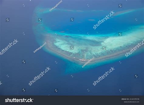 Tropical Islands Atolls Maldives Aerial View Stock Photo 2132379739 ...