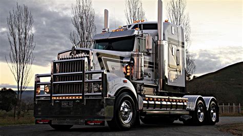 Semi Truck Wallpapers - Wallpaper Cave