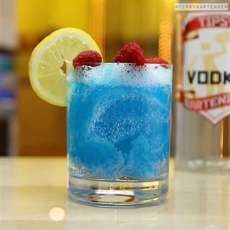 BLUE RASPBERRY JELLO SLUSH | Raspberry vodka, Vodka cocktails recipes, Blue raspberry