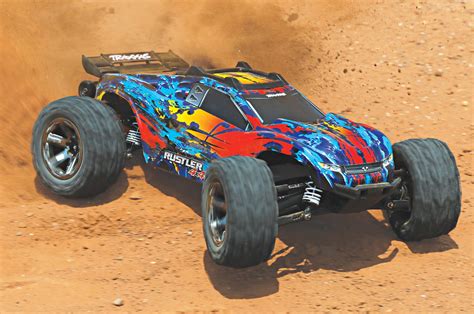 Traxxas Rustler 4X4 VXL – RC Car Action