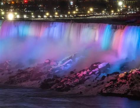 Niagara Waterfall Night