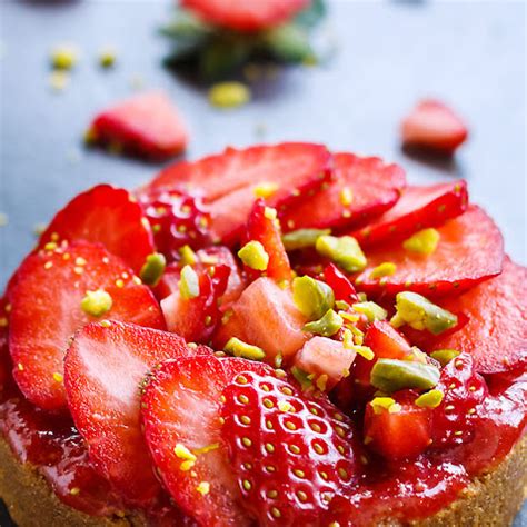 10 Best Mini Strawberry Tarts Recipes | Yummly