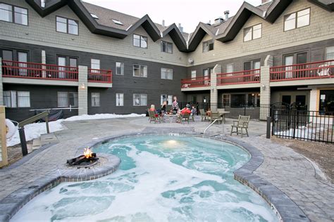 Pin by Innisfree Hotels on KILLINGTON MOUNTAIN LODGE | Mountain lodge ...