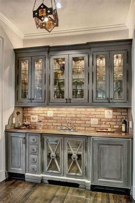 33 Nice Rustic Farmhouse Kitchen Cabinets Design Ideas - HOMYHOMEE