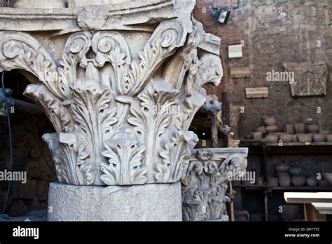 Pompeii - archaeological site Stock Photo - Alamy