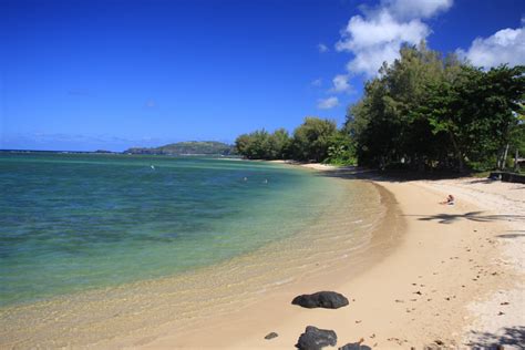 The 5 Best Snorkeling Spots on Kauaʻi in 2022 - Hawaii Magazine