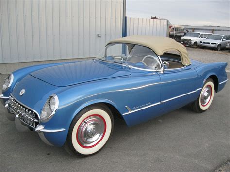 1954 Pennant Blue Corvette – Alternative Restoration