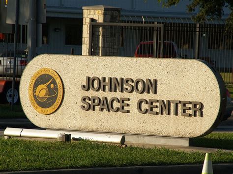 17 Best images about NASA Johnson Space Center on Pinterest | Center management, Astronauts and ...