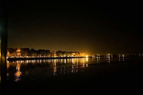 Hussain Sagar Lake at night #Hyderabad | Captured by @utsavdoshiphotography #IncredibleIndia