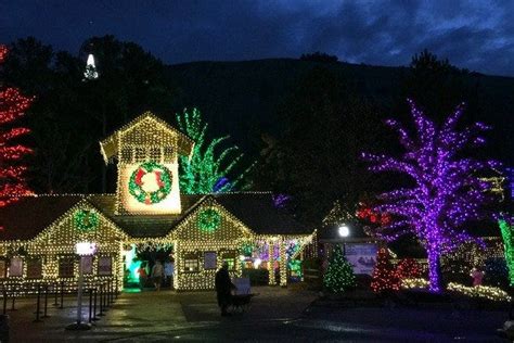 Holiday Attractions: Attractions in Atlanta