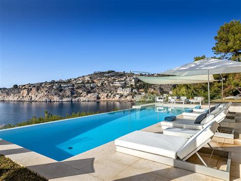 5 Bedroom Deluxe Beach Villa Mallorca | Paragon Luxury Villas