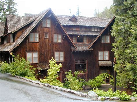 Historic Hotels & Lodges: Oregon Caves Chateau - Page 2