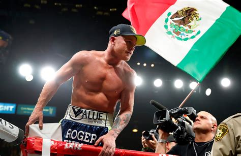 Could Canelo Alvarez's next fight be in Southern California? Oscar De La Hoya says it's 'very ...