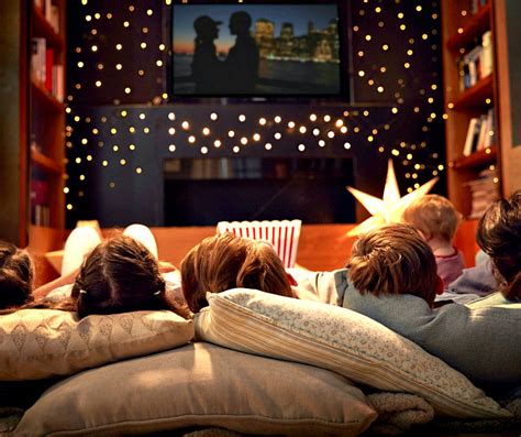 How To Have A Fabulous Family Movie Night In Your Home - 3 Secrets