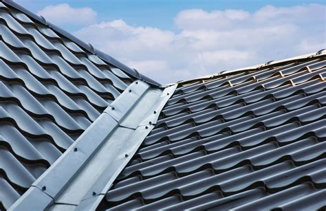 4 Types of Metal Roofing Materials with Pros, Cons, and Cost Comparison