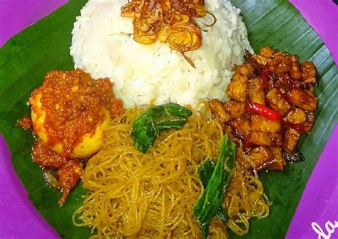 Resep Nasi uduk Betawi (magic com) oleh Via Vie (Dapur Bunda) - Cookpad