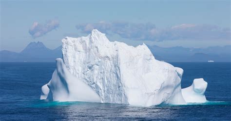 Antarctica iceberg the size of London calves from Amery ice shelf