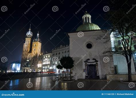 Krakow Main Square at Night Stock Photo - Image of dark, cracovia: 11146120