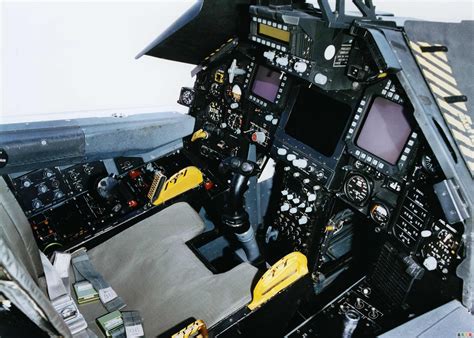 Lockheed F-117 Nighthawk cockpit : r/cockpits