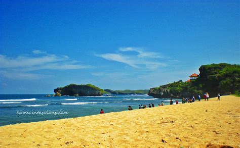 Kami cinta jalan-jalan: Pantai Sundak