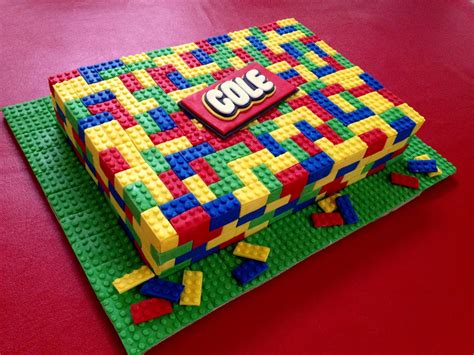 How to make a Lego Cake